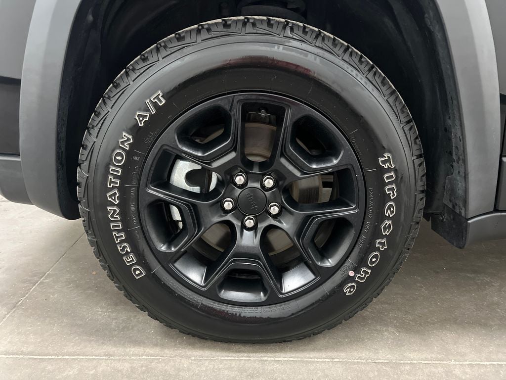 2022 Jeep Cherokee X 4x4