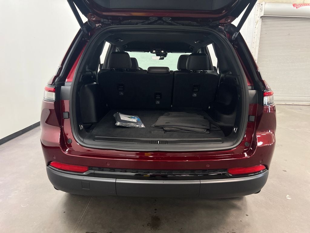 2025 Jeep Grand Cherokee Limited 4x2