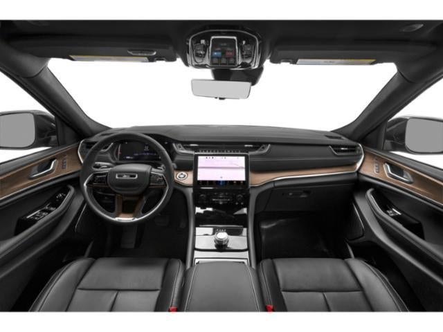 2023 Jeep Grand Cherokee L Overland 4x2