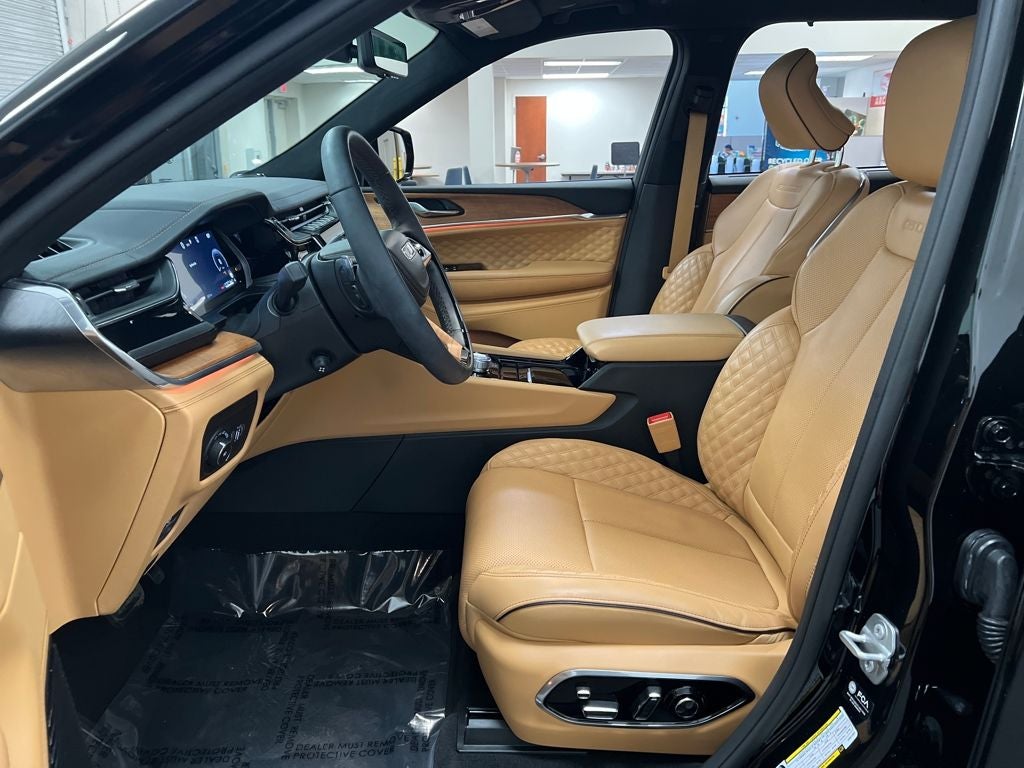 2025 Jeep Grand Cherokee L Summit Reserve 4x4