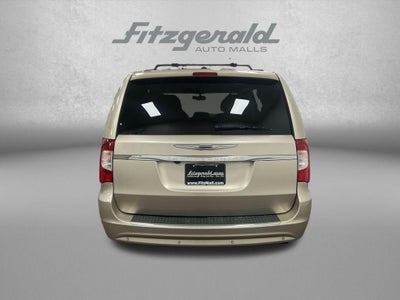 2014 Chrysler Town & Country Touring-L