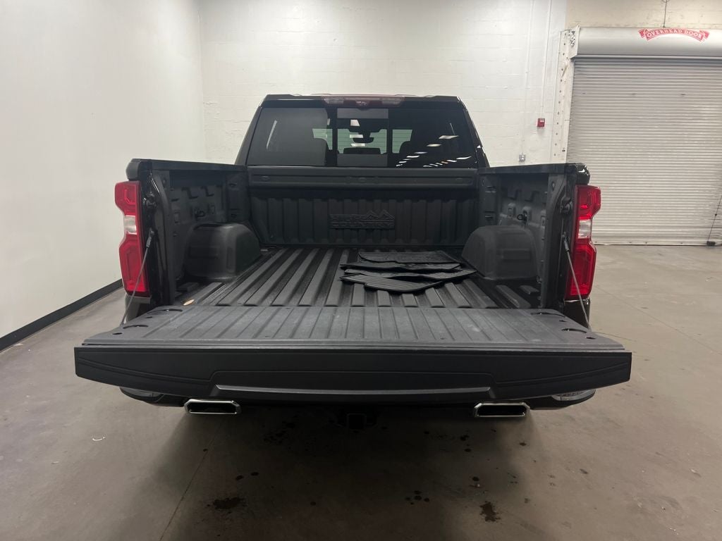 2020 Chevrolet Silverado 1500 4WD Crew Cab Short Bed High Country