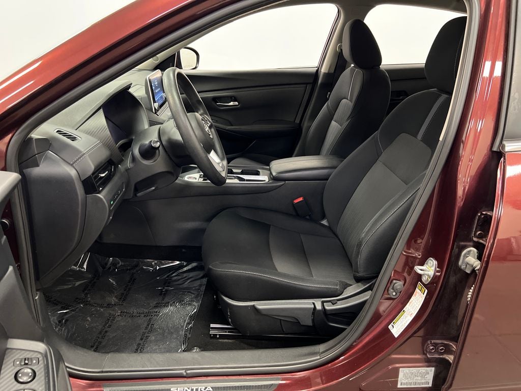 2024 Nissan Sentra SV Xtronic CVT