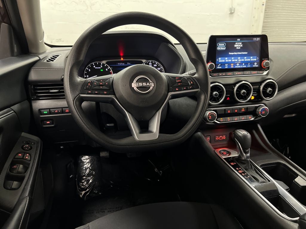 2024 Nissan Sentra SV Xtronic CVT