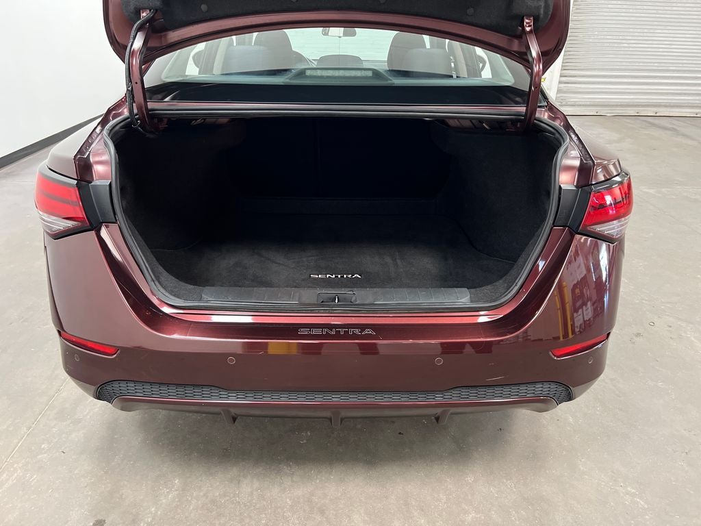2024 Nissan Sentra SV Xtronic CVT