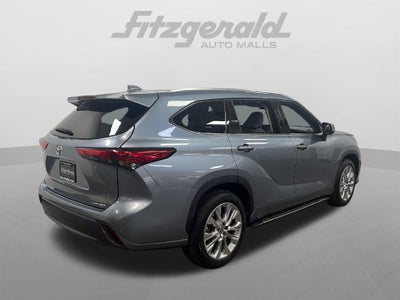 2022 Toyota Highlander Limited