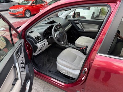 2015 Subaru Forester 2.5i Touring