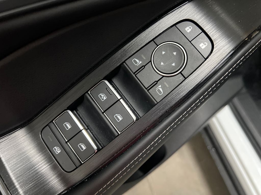 2025 Nissan Rogue SL FWD