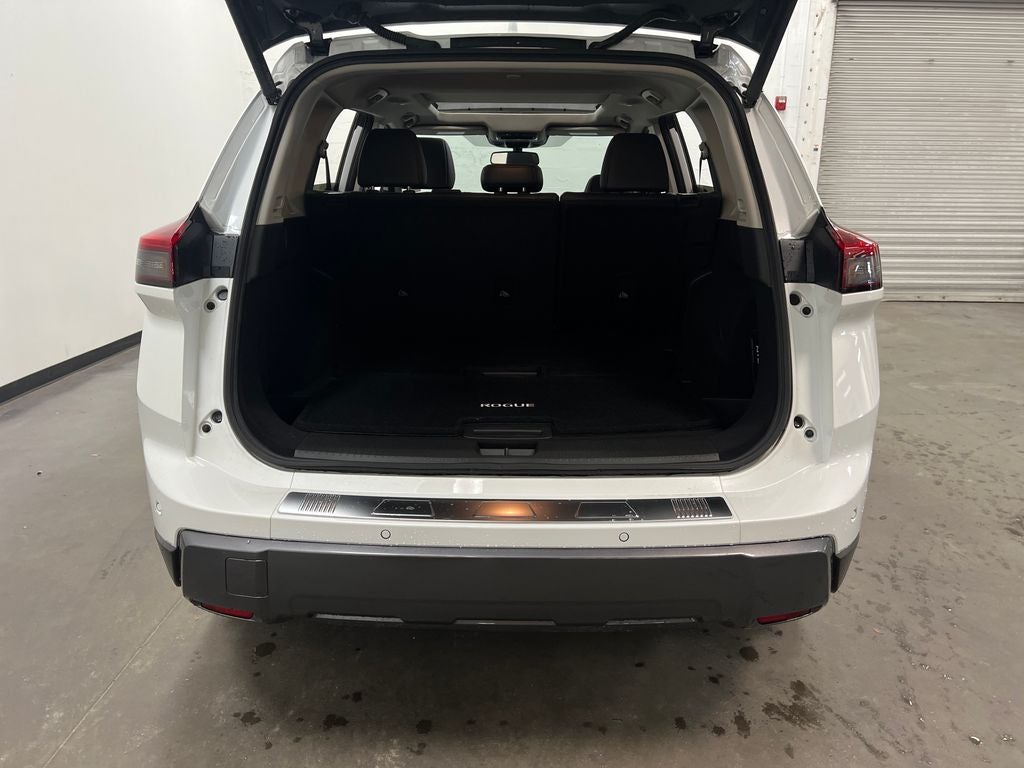 2025 Nissan Rogue SL FWD
