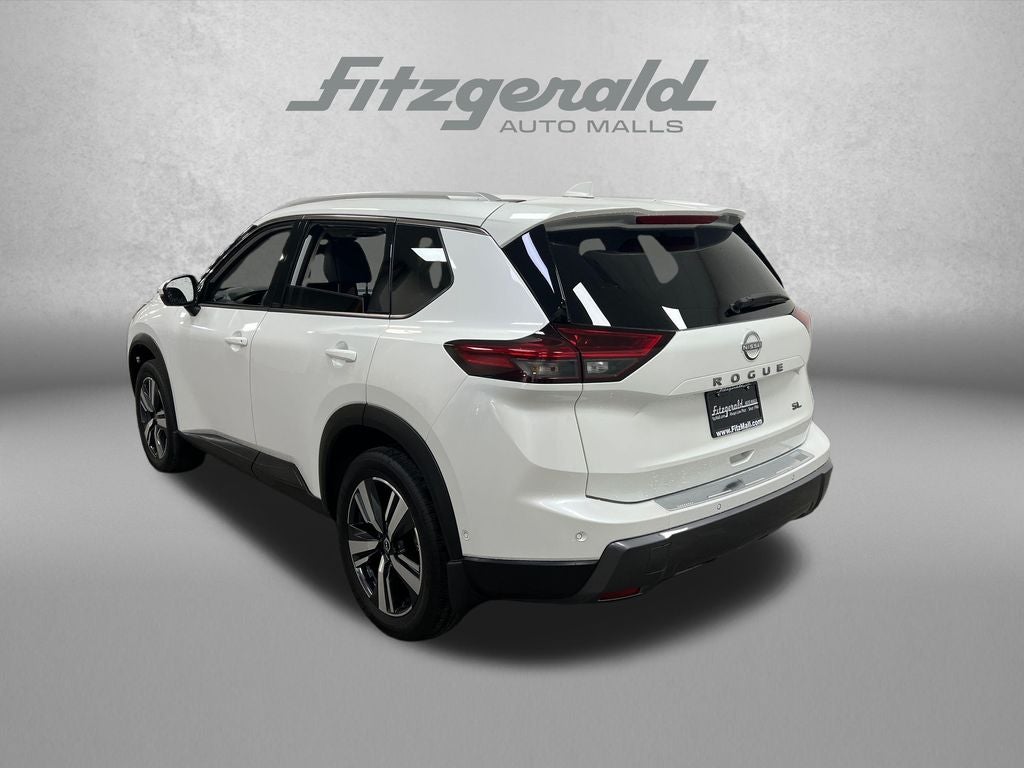 2025 Nissan Rogue SL FWD