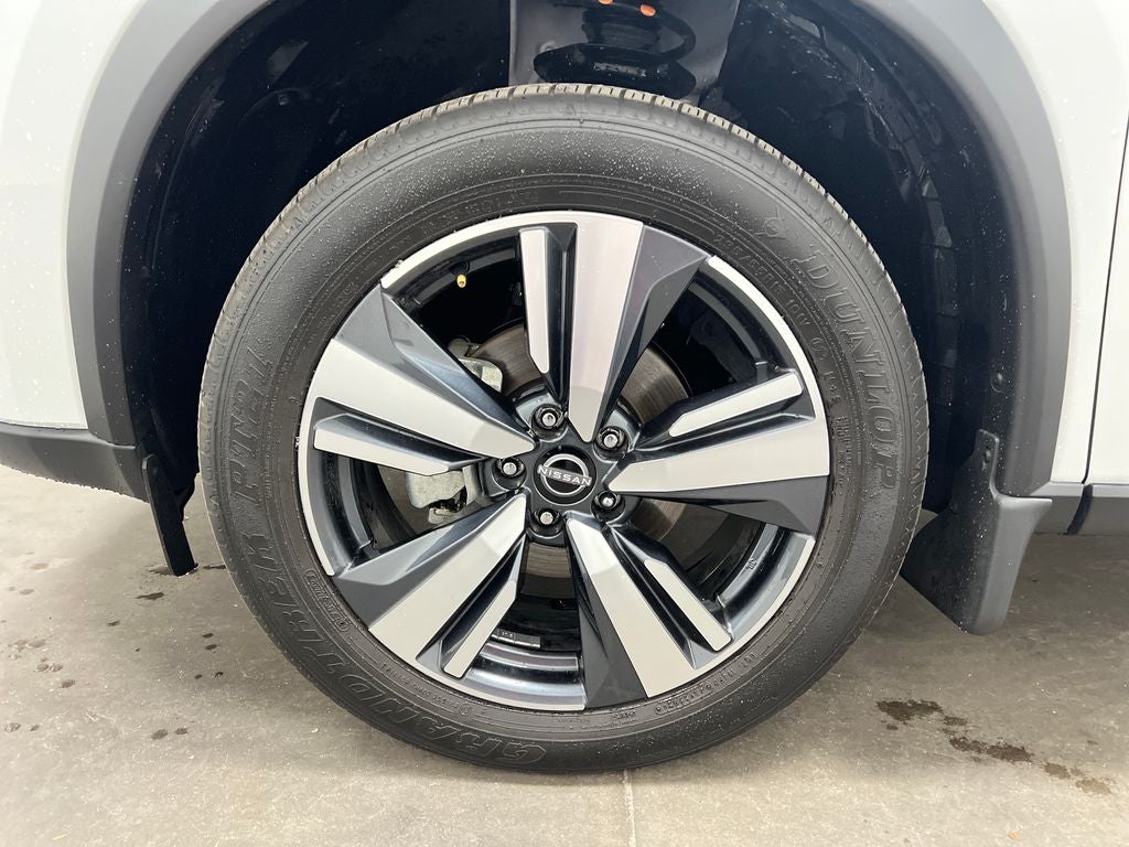 2025 Nissan Rogue SL FWD