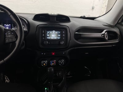 2017 Jeep Renegade Altitude FWD