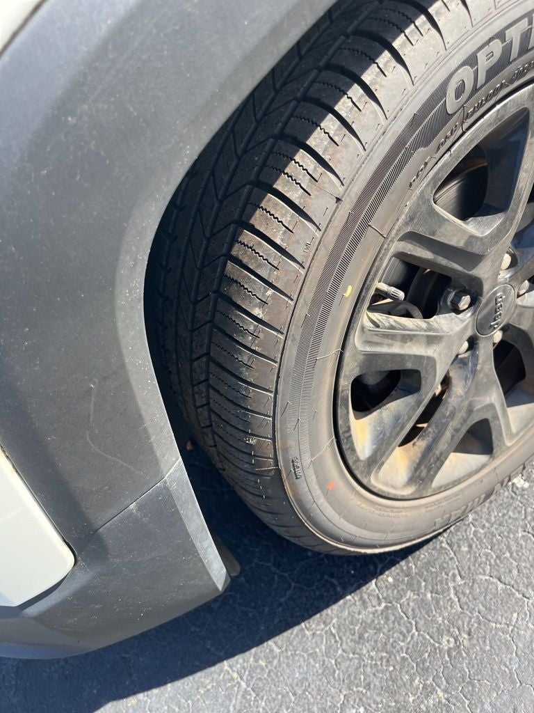 2017 Jeep Renegade Altitude FWD