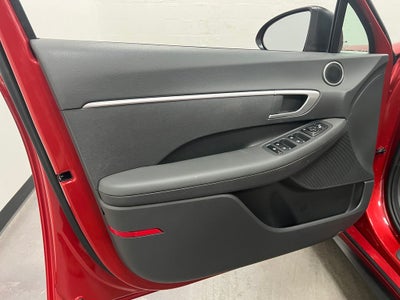 2021 Hyundai SONATA SE