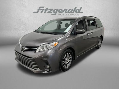 2019 Toyota Sienna XLE 8 Passenger