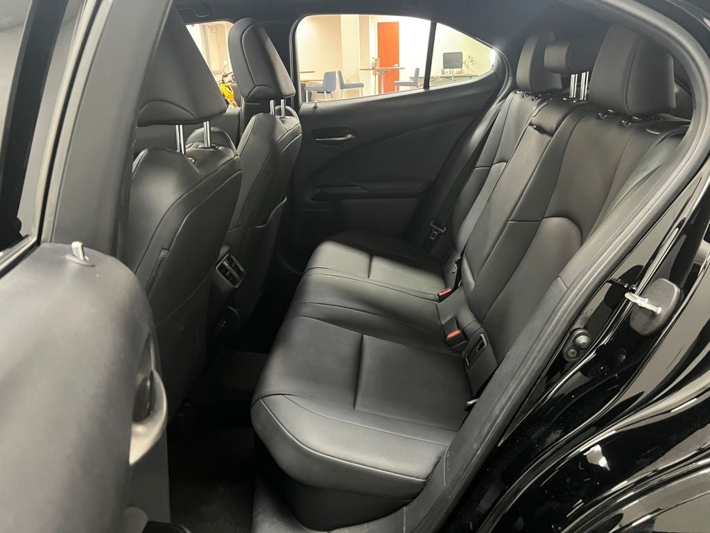 2022 Lexus UX 250h Base