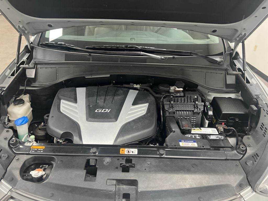 2017 Hyundai SANTA FE SE