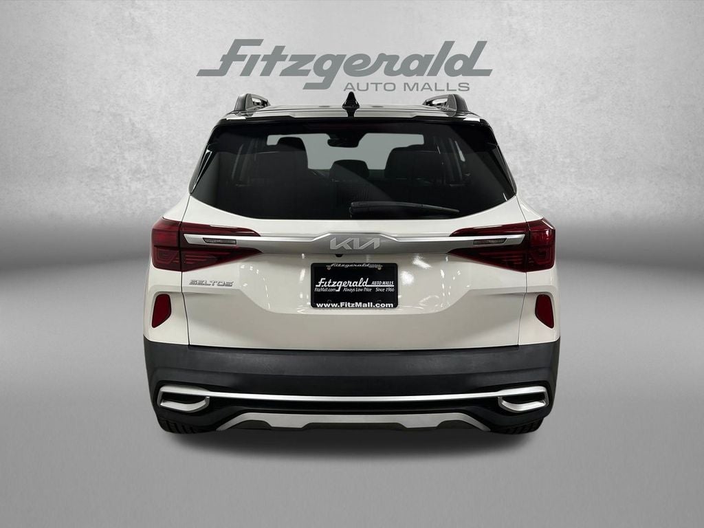 2022 Kia Seltos Nightfall