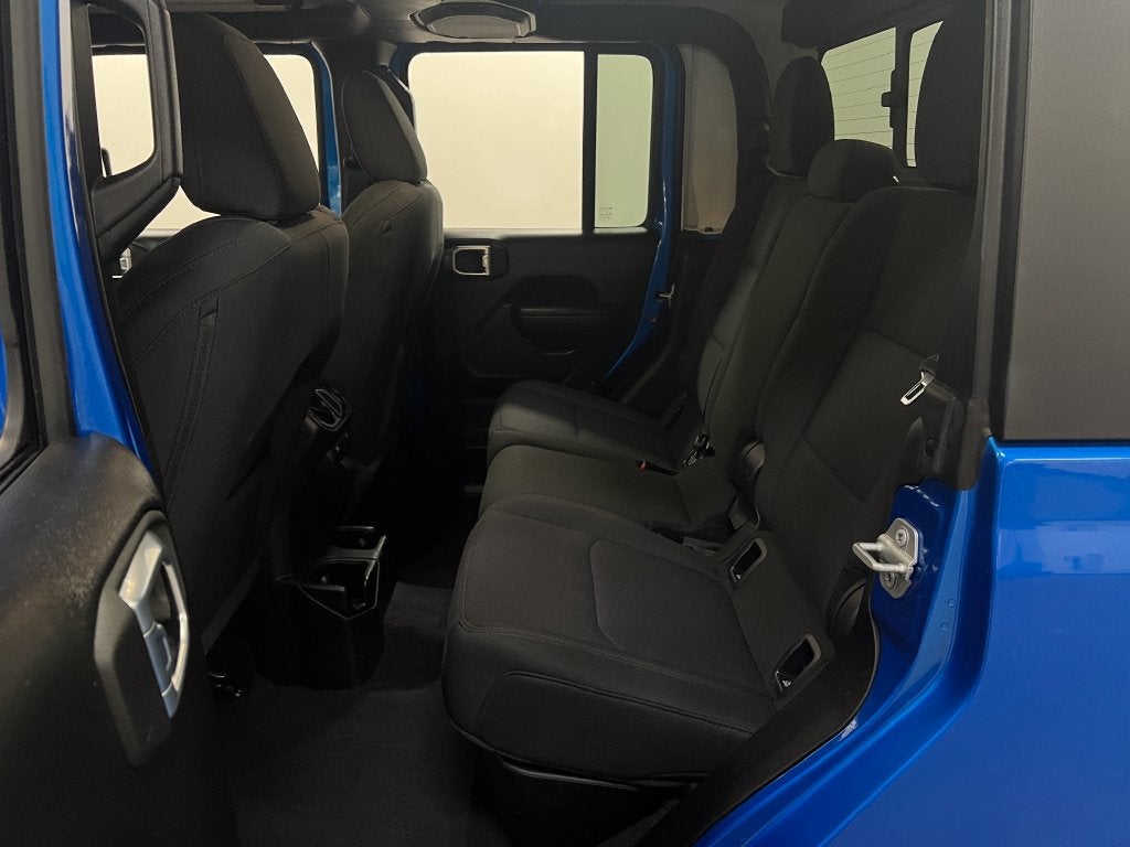 2021 Jeep Gladiator Sport