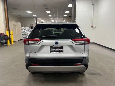 2022 Toyota RAV4 Hybrid SE