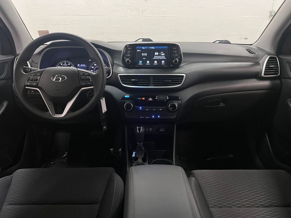 2021 Hyundai TUCSON SE