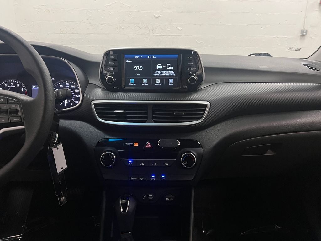2021 Hyundai TUCSON SE