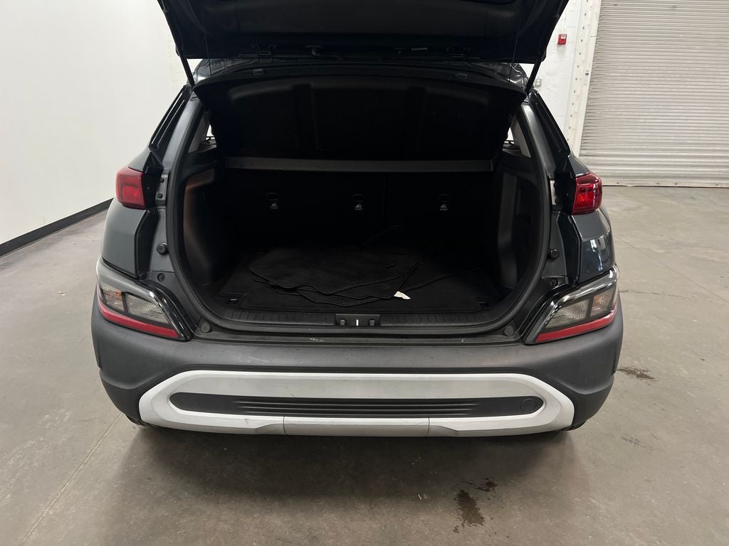 2022 Hyundai KONA SE