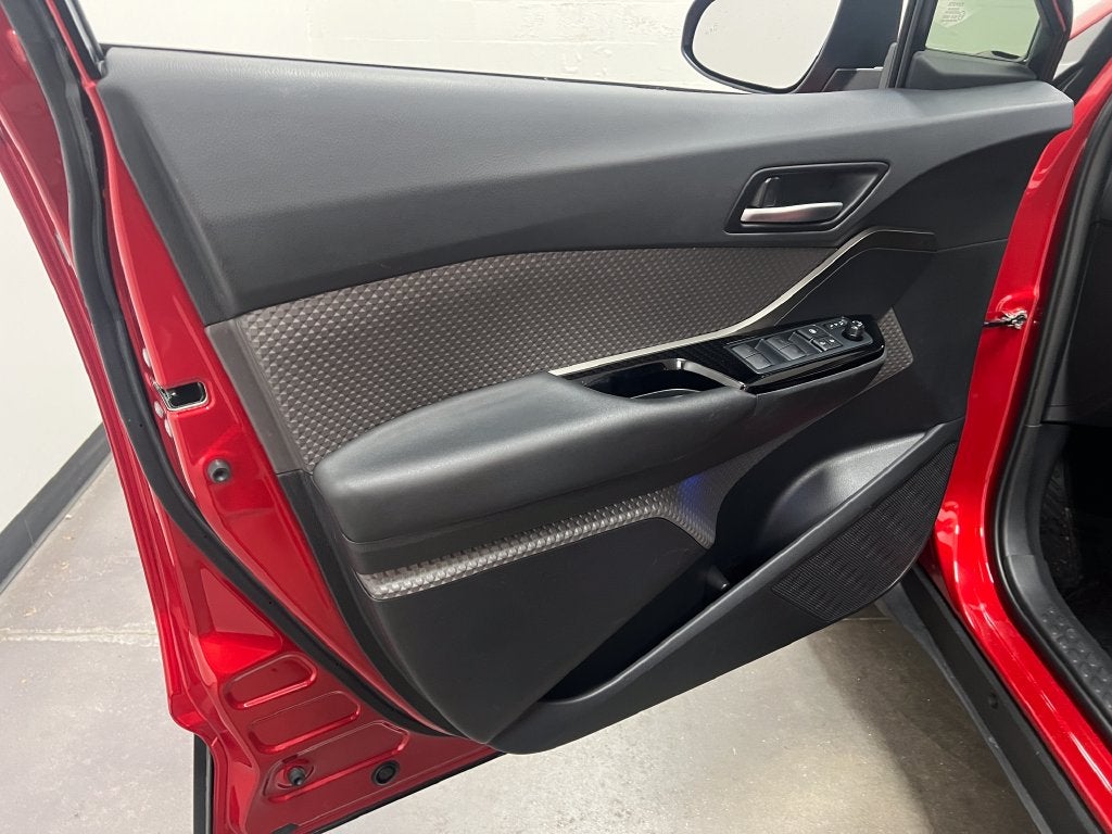 2022 Toyota C-HR Limited