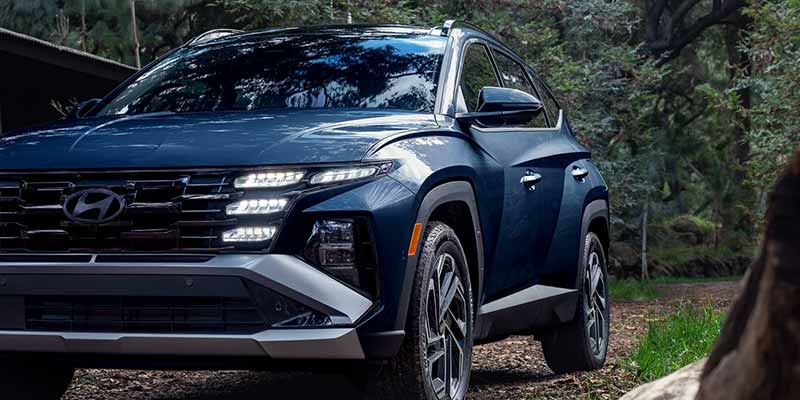 Hyundai Tucson blue